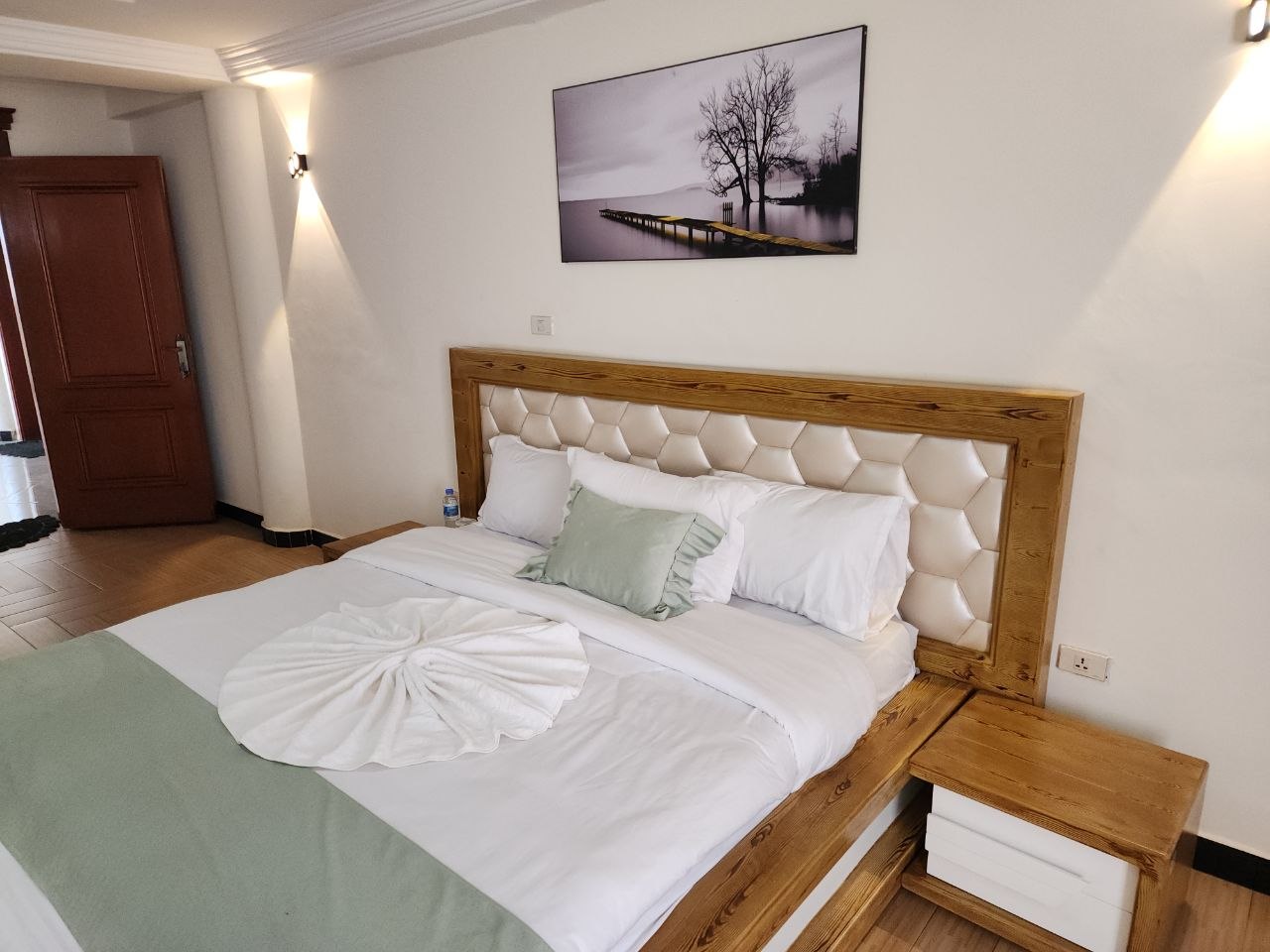 Guest area detail